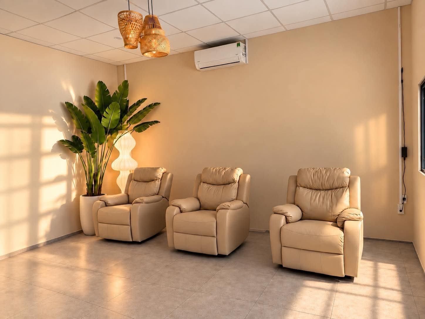 Massage & spa